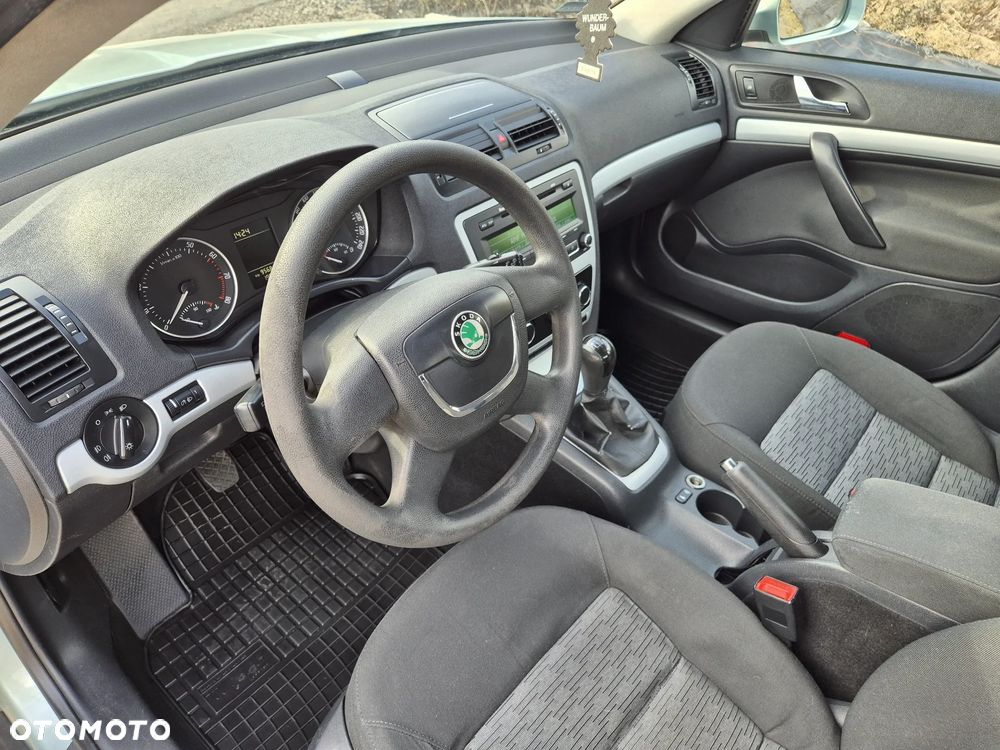 Skoda Octavia - 19