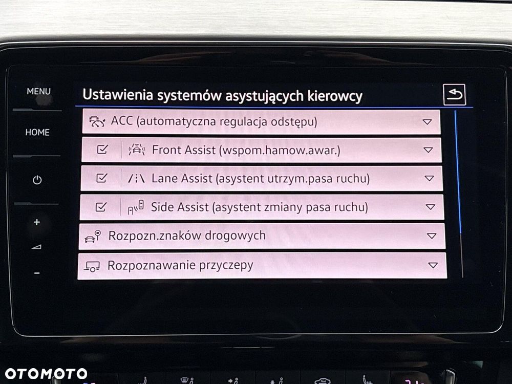 Volkswagen Passat - 31