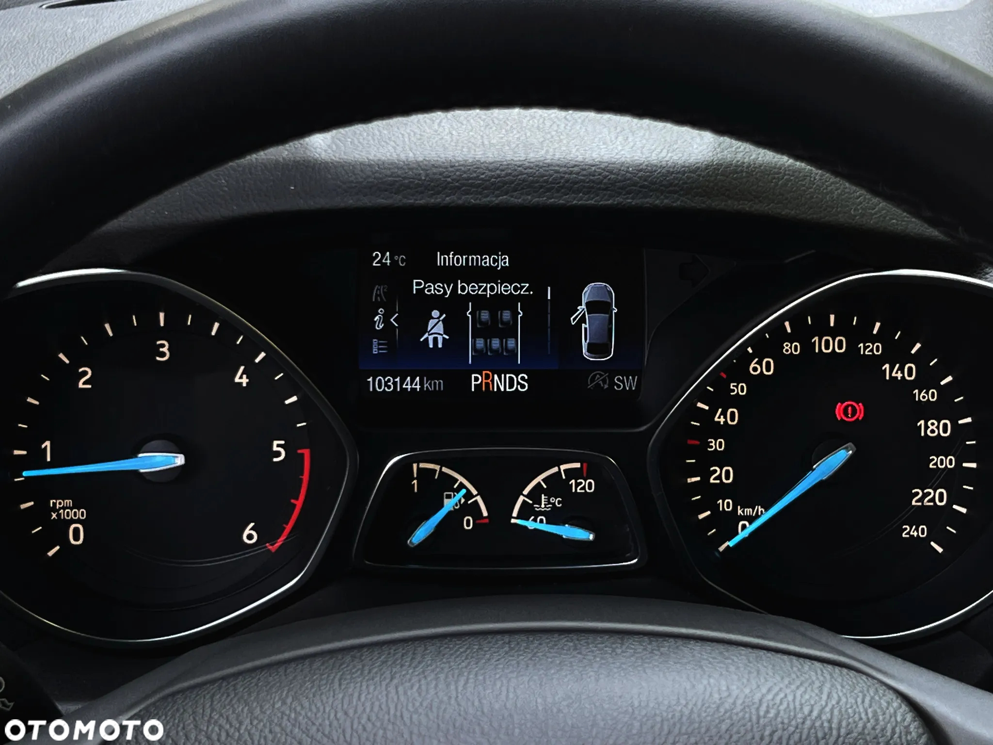 Ford Kuga 2.0 TDCi 4x4 Titanium - 24