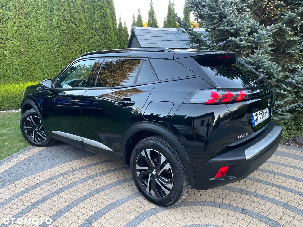 Peugeot 2008 1.5 BlueHDi Allure S&S EAT8 - 4