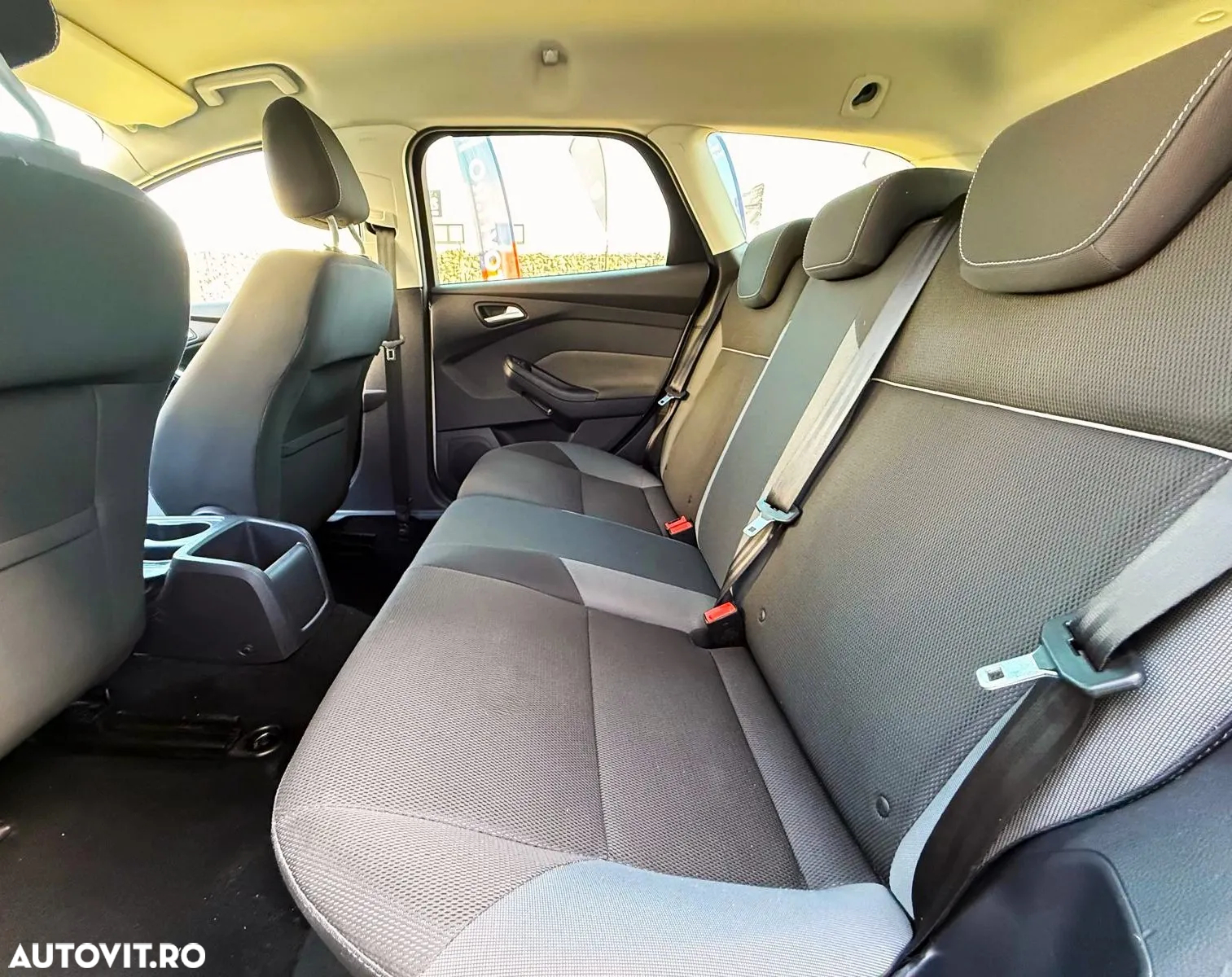 Ford Focus - 21