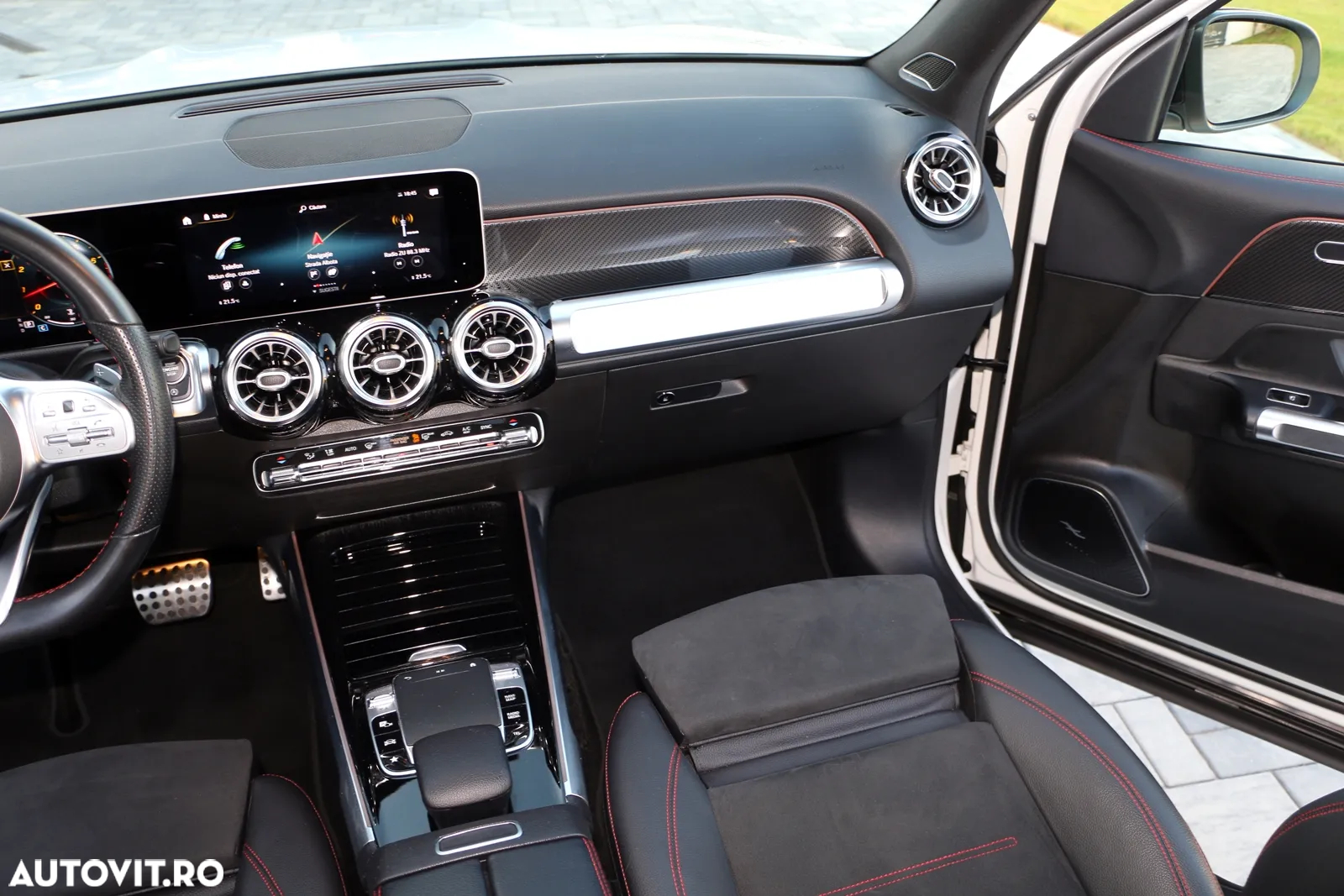 Mercedes-Benz GLB 250 4Matic 8G-DCT AMG Line Advanced Plus - 10