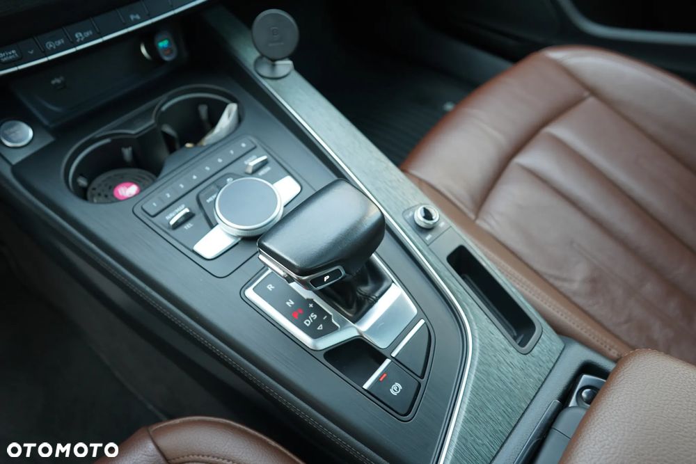 Audi A4 Limousine 2.0 TFSI quattro S tronic design - 22