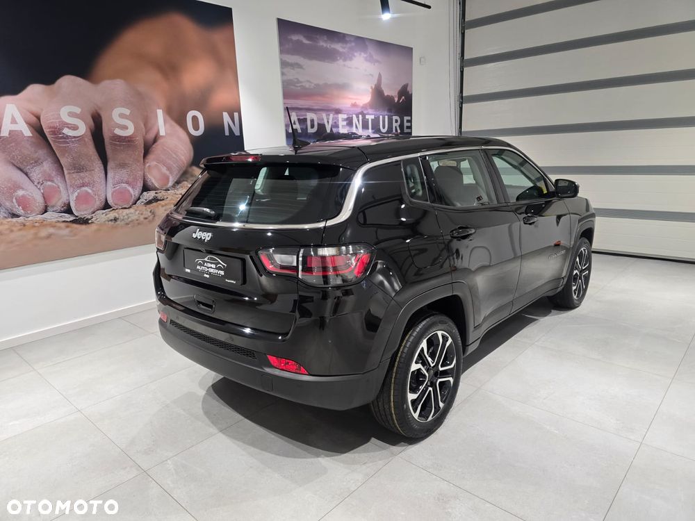 Jeep Compass 1.5 T4 mHEV Altitude FWD S&S DCT - 11