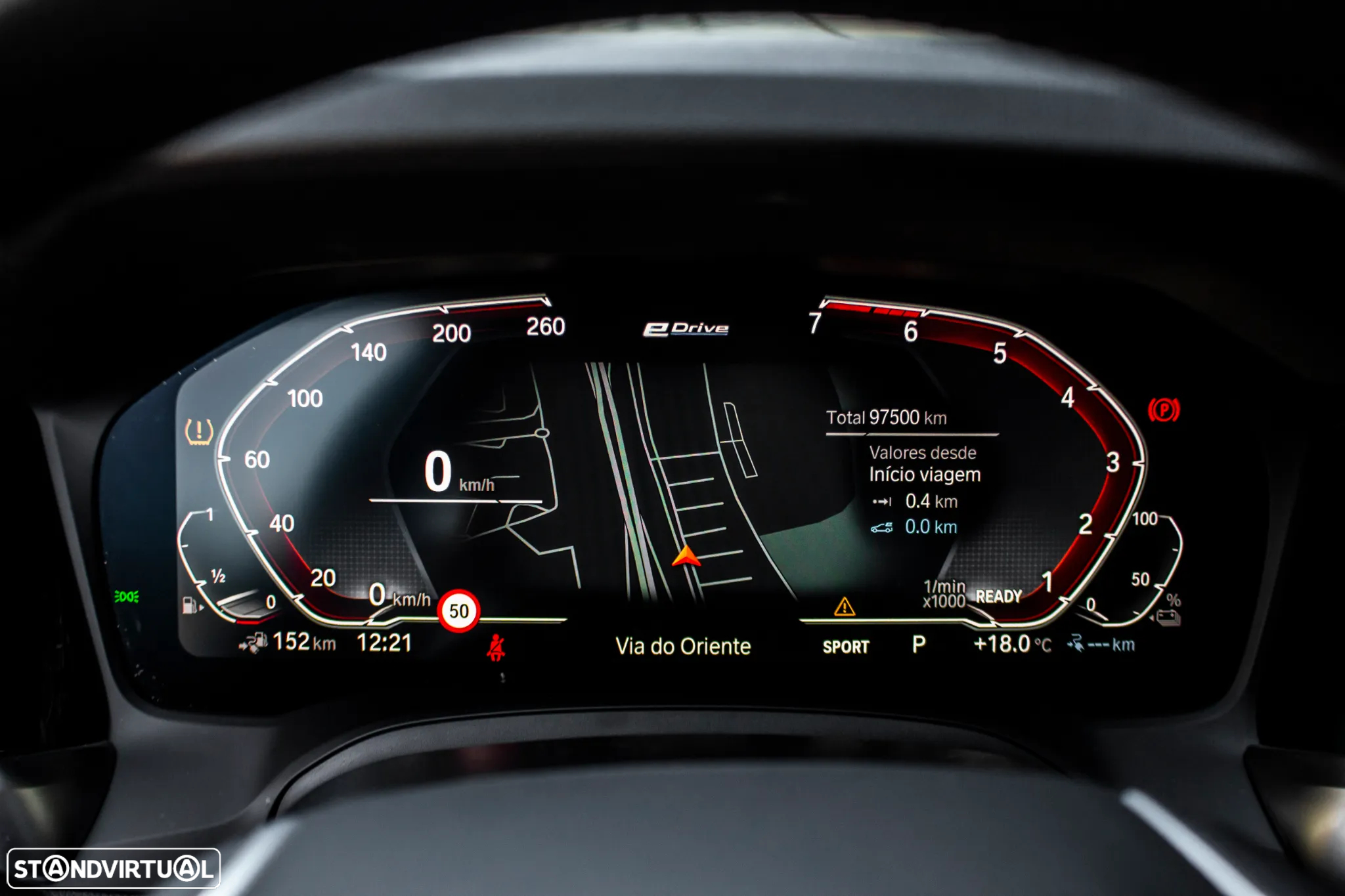 BMW 330 e Touring Line Luxury Auto - 26