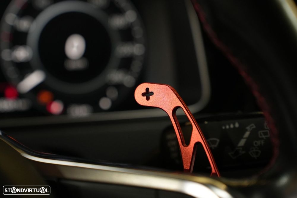 VW Golf 2.0 TSI GTI DSG - 33