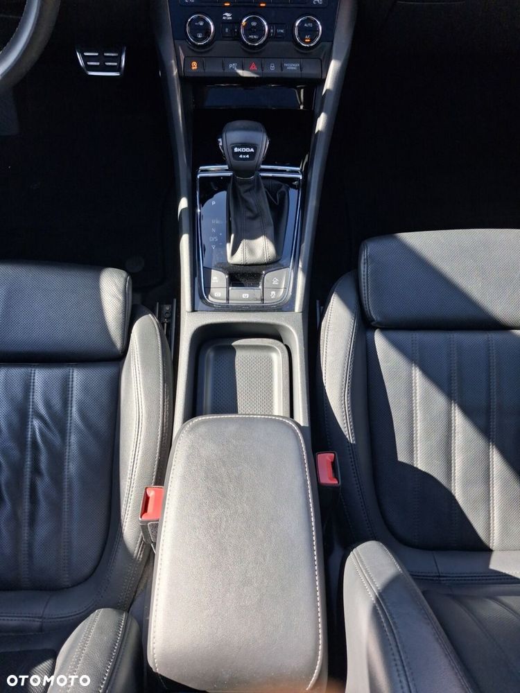 Skoda Kodiaq 2.0 TDI 4x4 L&K DSG 7os - 33