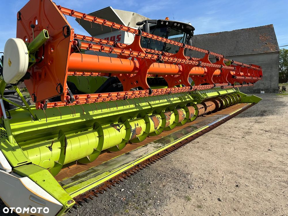 Claas V1230 - 16