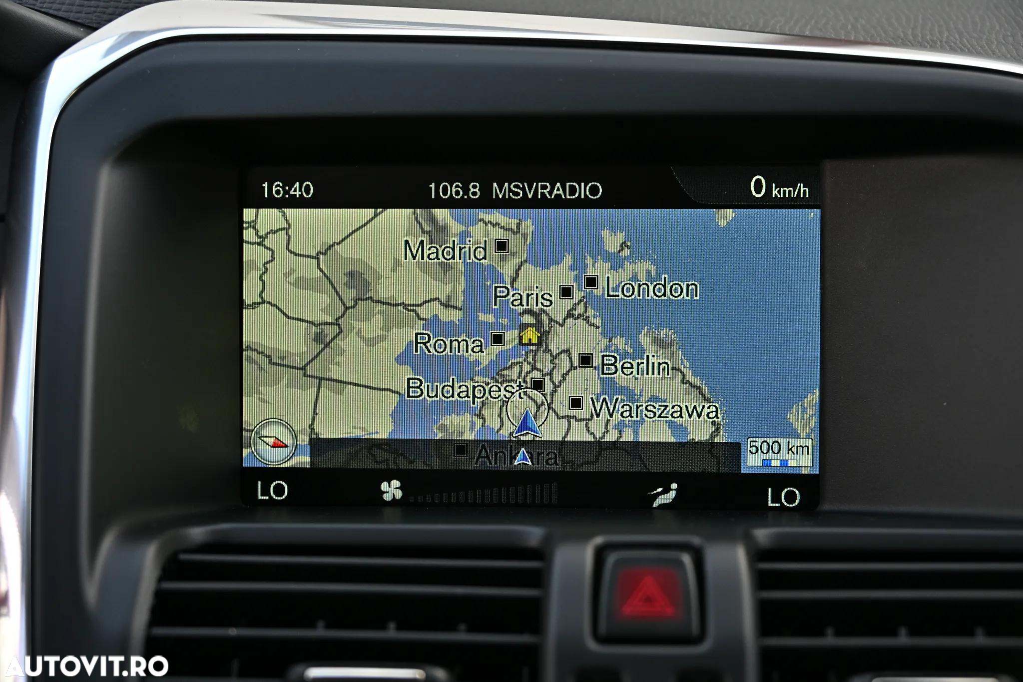 Volvo XC 60 D4 AWD Geartronic Ocean Race - 14