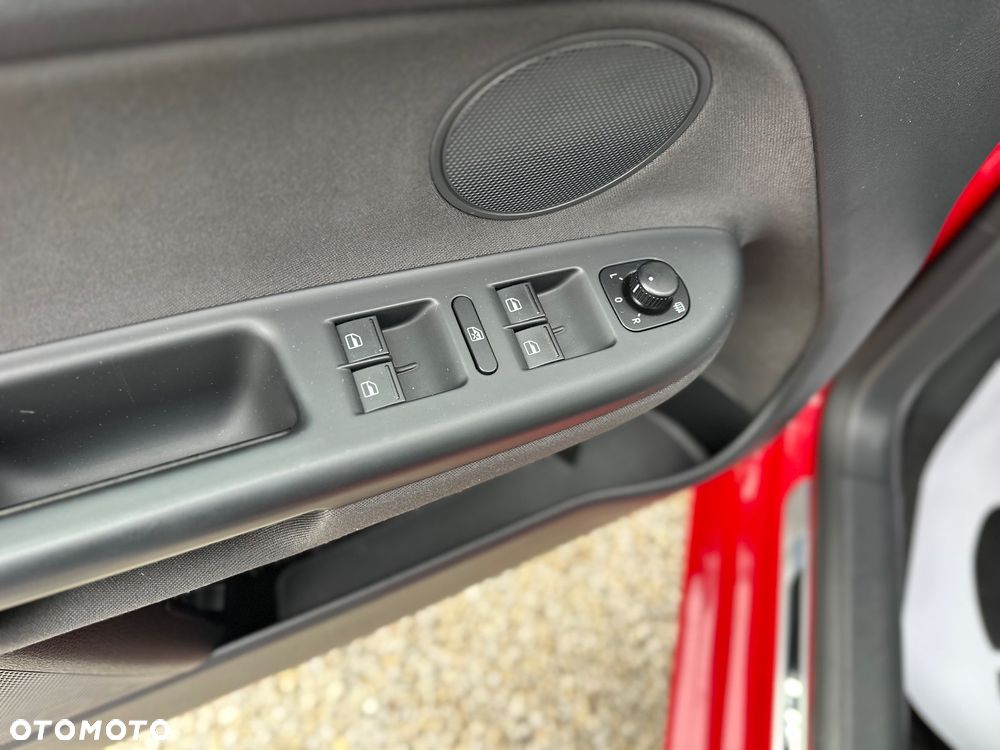 Volkswagen Golf Plus 1.4 TSI Life - 17