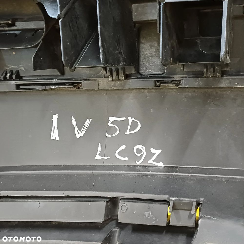 ZDERZAK PRZÓD PRZEDNI VW GOLF IV 5D HB LAK: LC9Z NR35 - 16