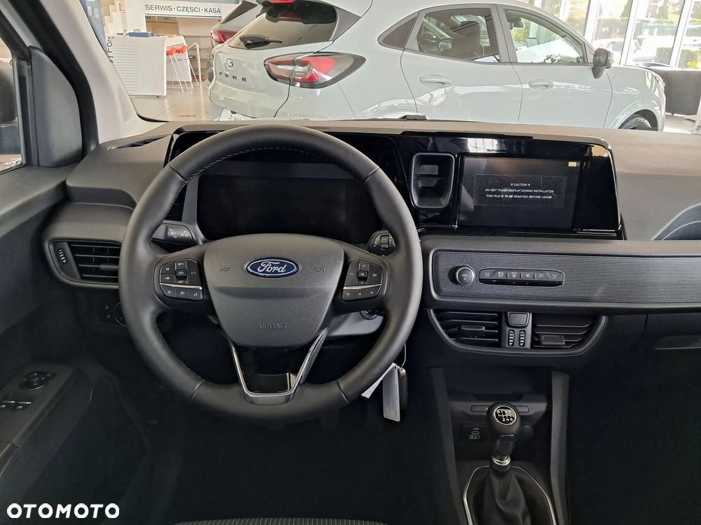 Ford Transit Courier - 14