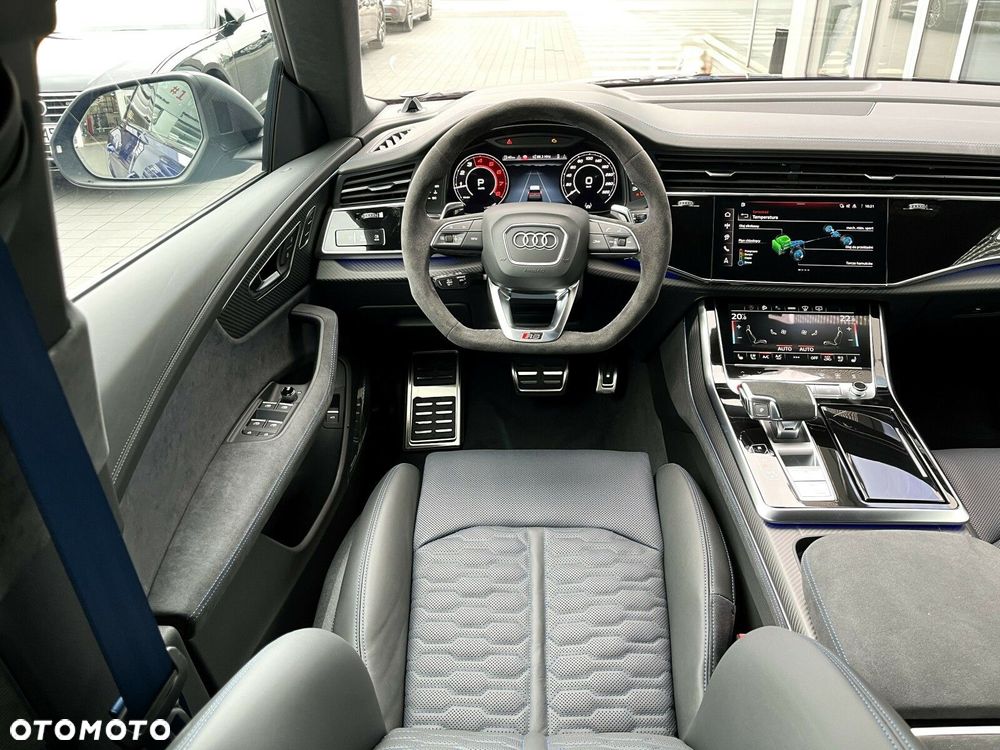 Audi RS Q8 - 5