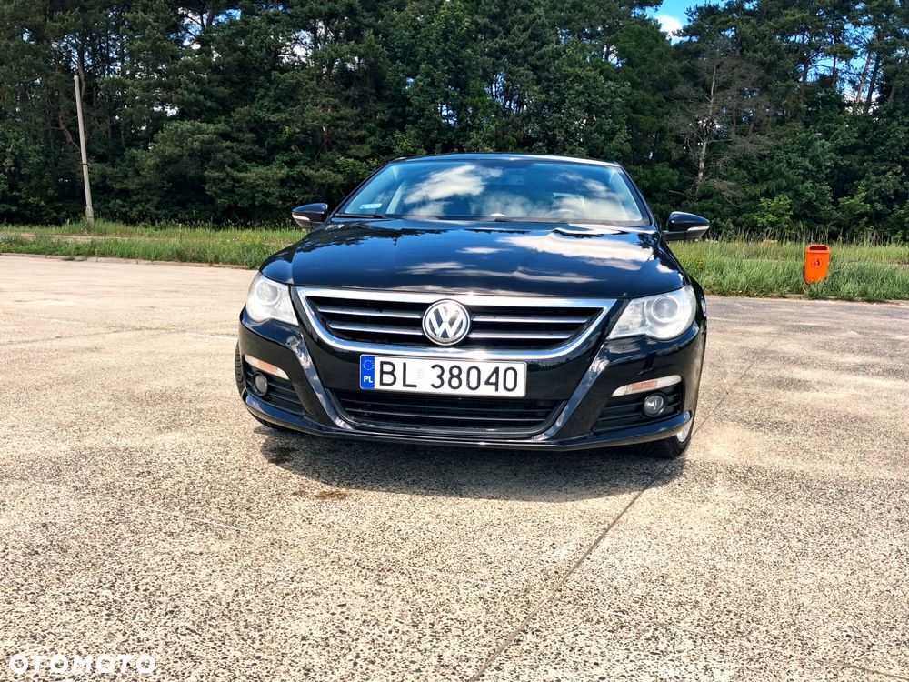 Volkswagen Passat - 2