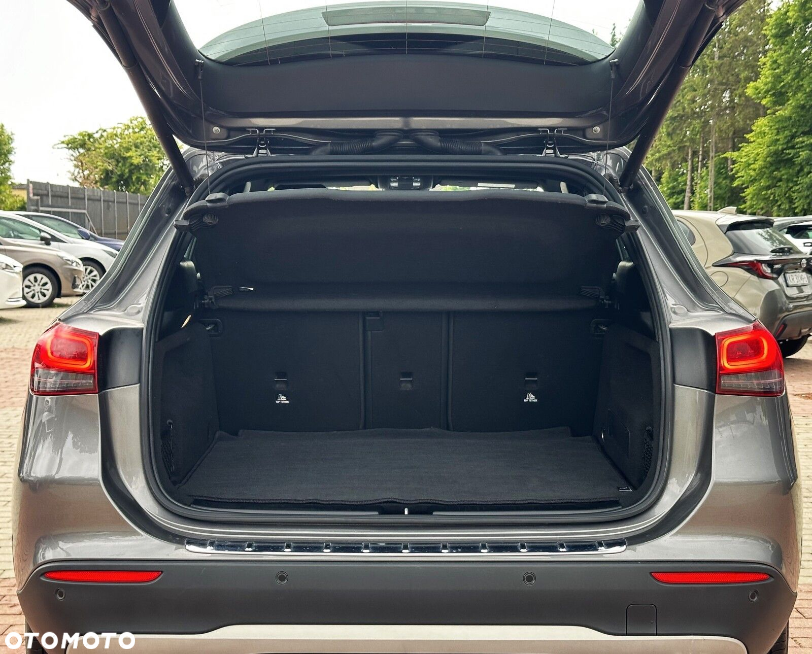 Mercedes-Benz GLA 200 Progressive - 16