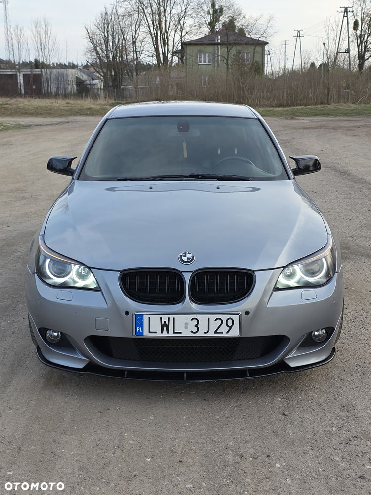 BMW Seria 5 520i - 2