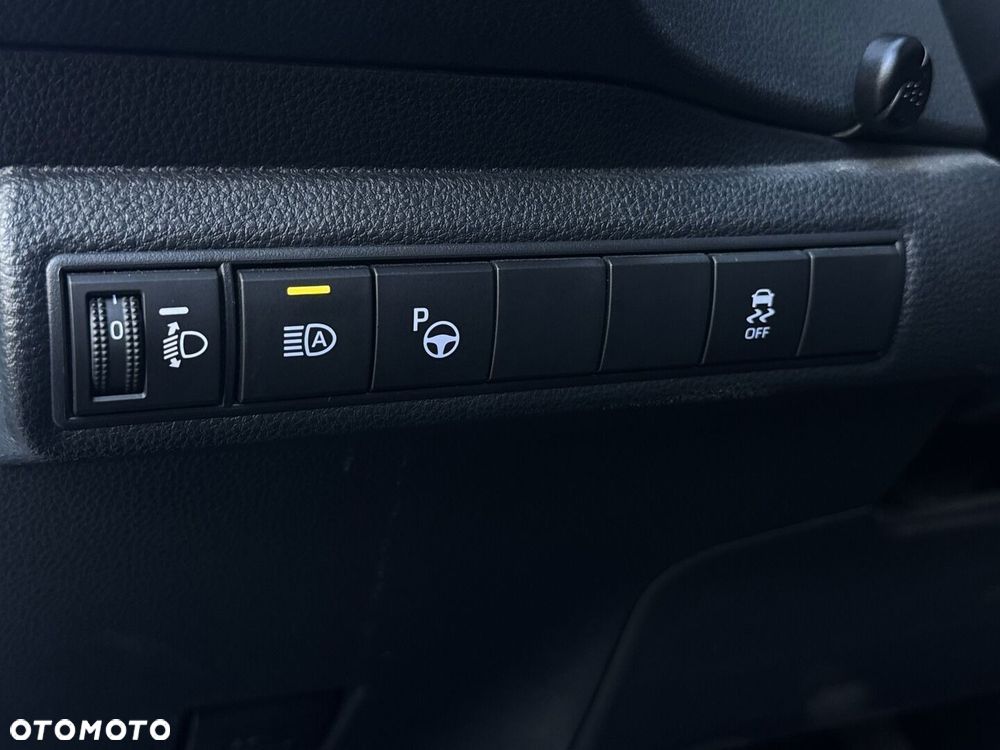 Toyota Corolla 2.0 Hybrid Comfort - 30