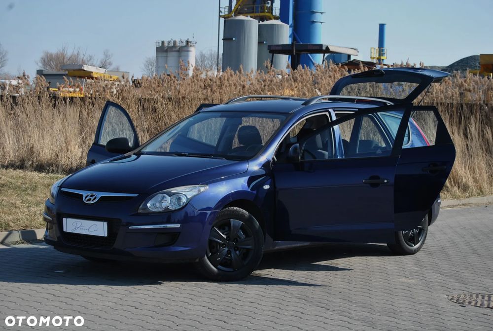 Hyundai i30 i30cw 1.4 Comfort - 18