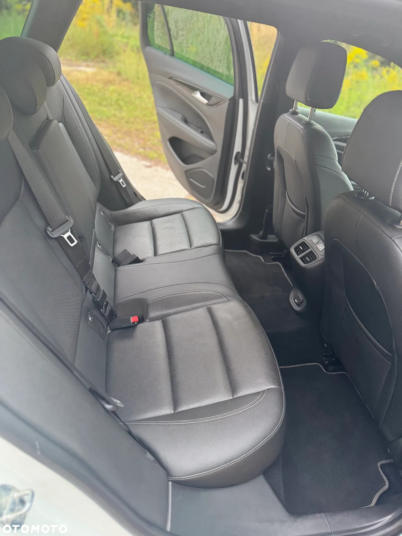 Opel Insignia 2.0 CDTI Exclusive S&S - 25