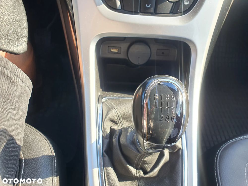 Opel Astra IV 1.4 T Cosmo - 21