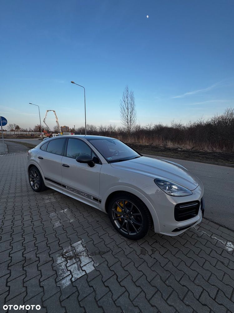 Porsche Cayenne - 20