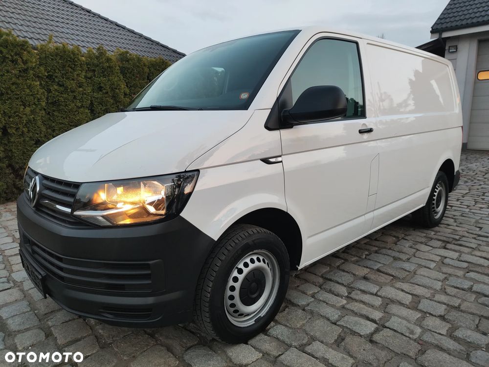 Volkswagen Transporter T6 L1H1 2.0 TDI 150 kM - 4