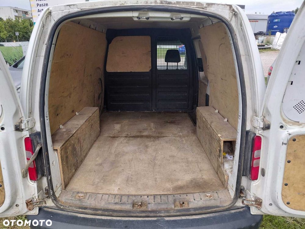 Volkswagen Caddy - 5