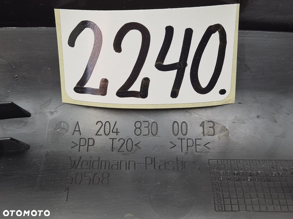 Mercedes W204 07-17r A2048300013 podszybie - 6