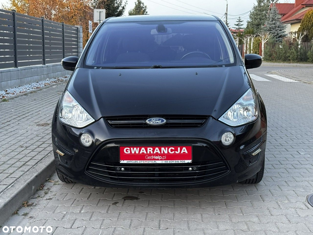 Ford S-Max - 12