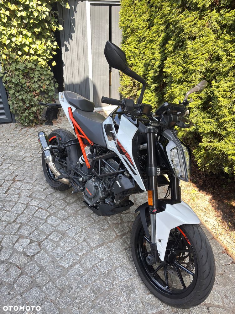KTM Duke 125 - 1