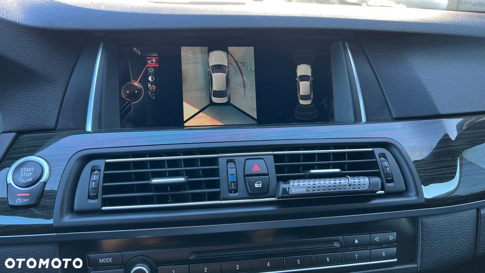 BMW Seria 5 530d xDrive Luxury Line - 34