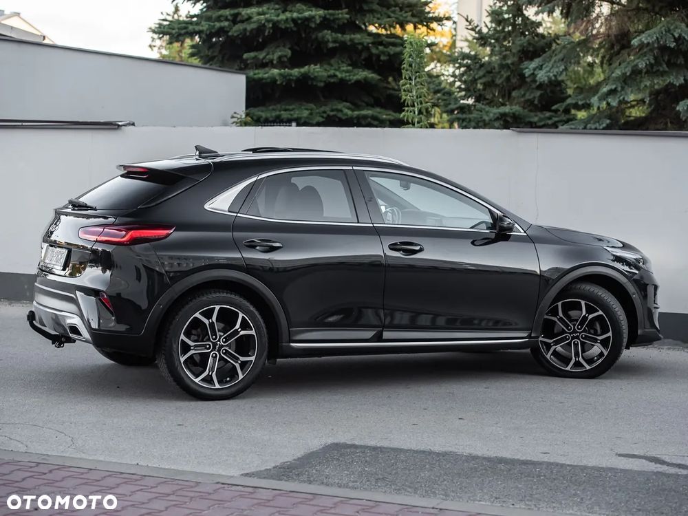 Kia XCeed - 14