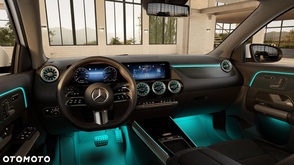 Mercedes-Benz GLA - 7