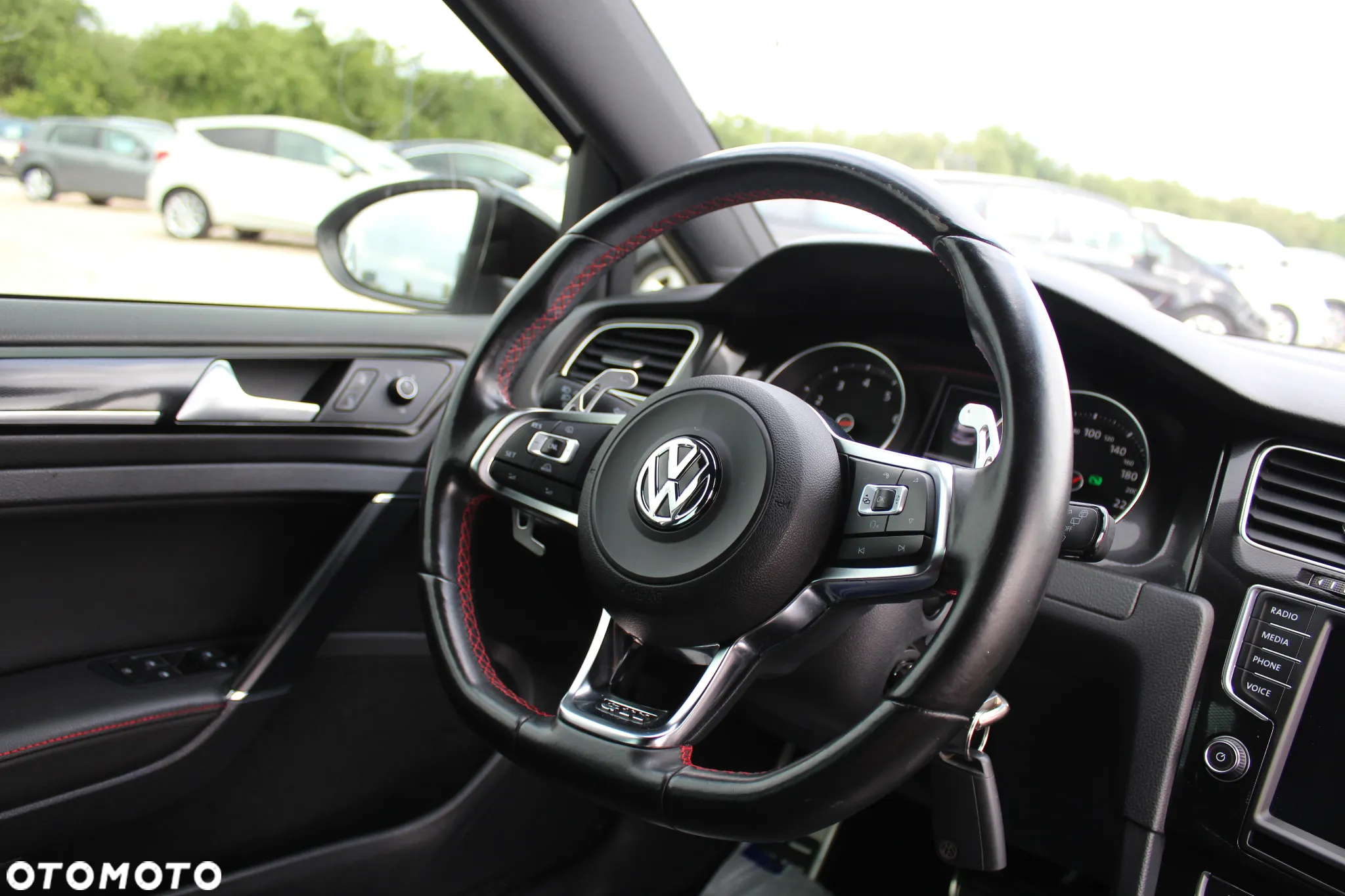 Volkswagen Golf VII 2.0 TSI BMT GTI DSG - 24