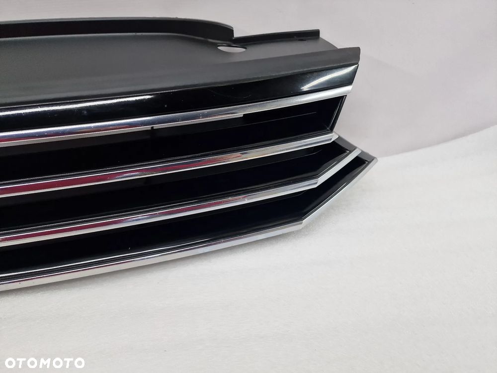 VW PASSAT B8 3G0 15-  ATRAPA / GRILL PRZEDNI PRZÓD NA WĄSKĄ GÓRNĄ LISTWĘ / CHROM , NR 3G0853651 / 3G0853651A / 3G0853653 , NR AUKCJI GL263 - 9