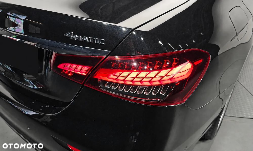 Mercedes-Benz Klasa E 220 d 4Matic 9G-TRONIC Exclusive - 9
