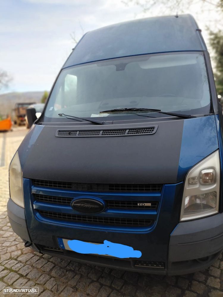 Ford Transit - 1
