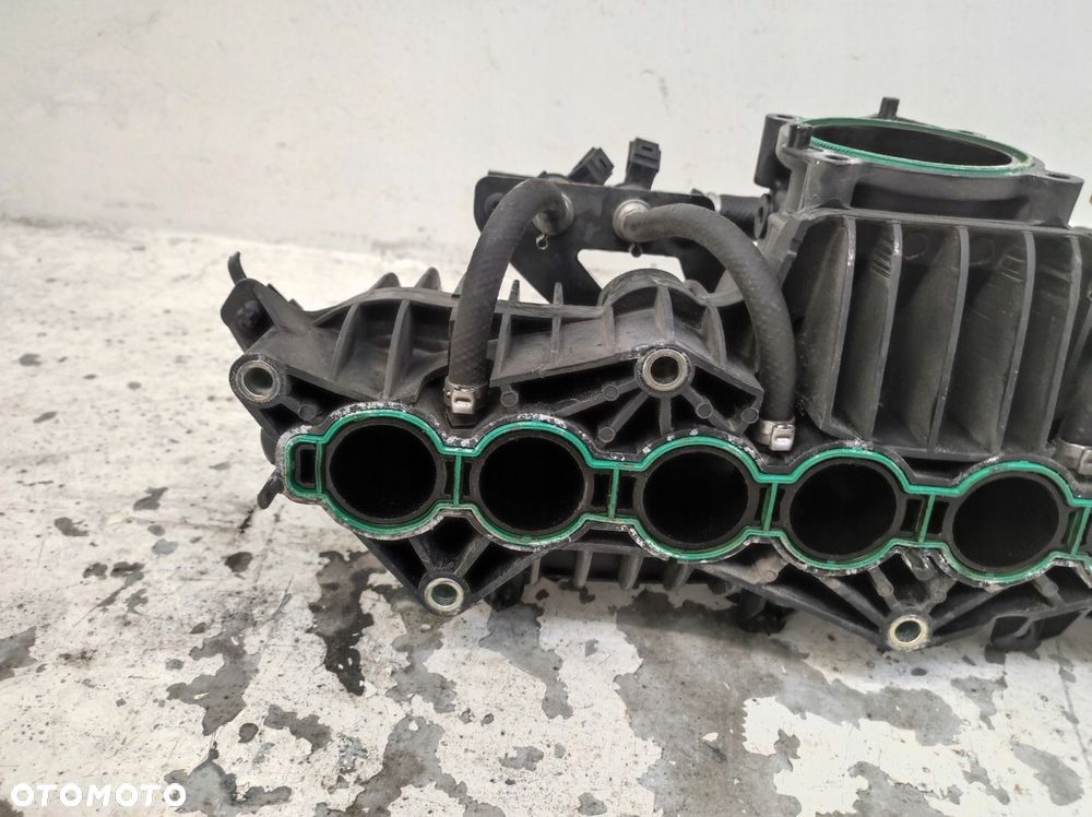 Kolektor ssący powietrza V90 II 2 S90 III 3 2.0B - 8