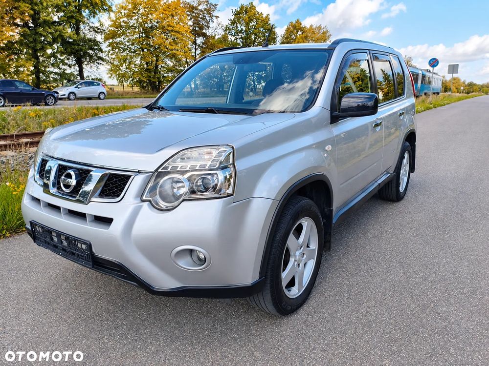 Nissan X-Trail 2010 photo 4