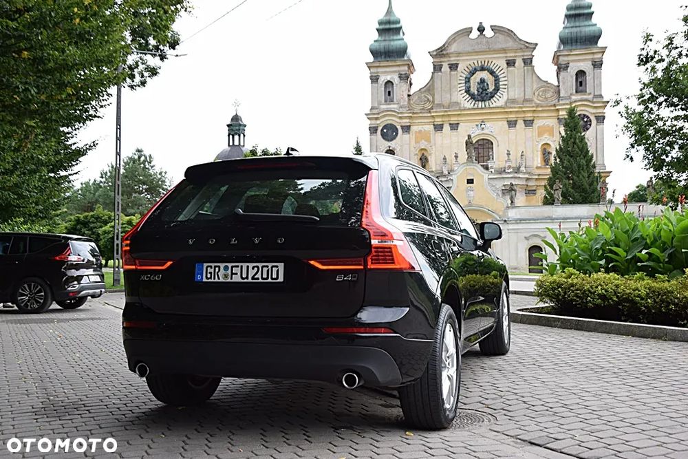 Volvo XC 60 B4 D AWD Geartronic Inscription - 4