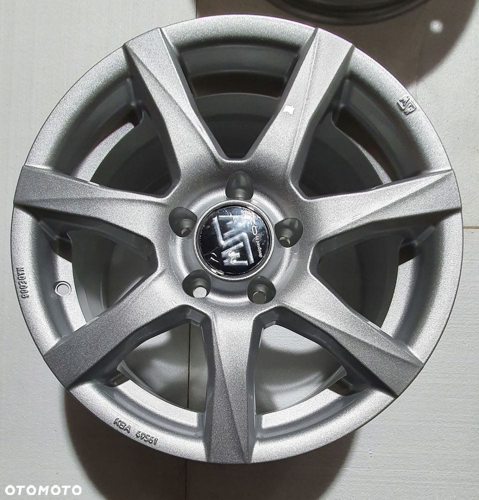 Ssangyong Audi Vw Bmw Mini 16" 5x112x66,6 ET48 NF33 - 4