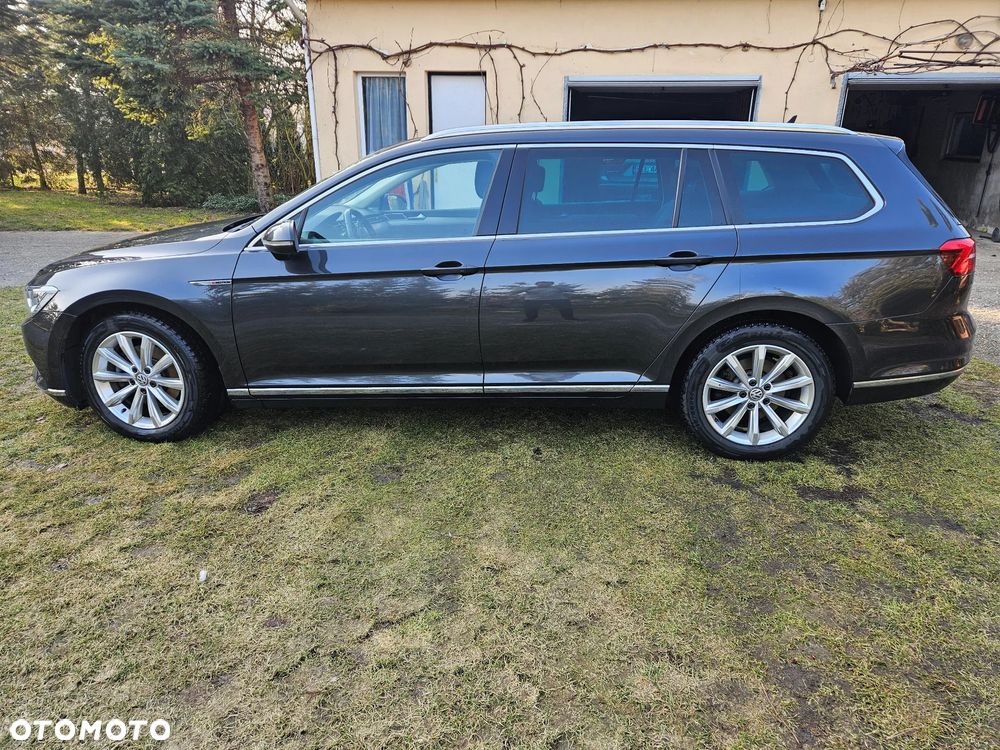 Volkswagen Passat 2.0 TDI 4Mot Elegance DSG - 9