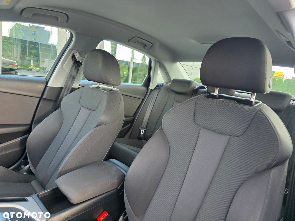 Audi A4 Limousine 35 TDI mHEV Advanced S tronic - 28