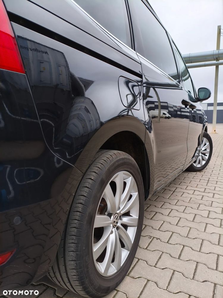 Volkswagen Sharan 2.0 TDI 4MOTION Blue Motion Life - 22