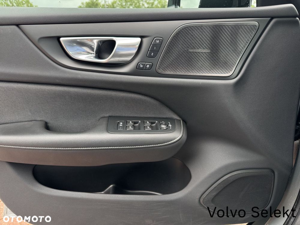 Volvo S60 B5 B AWD Ultimate Dark - 23