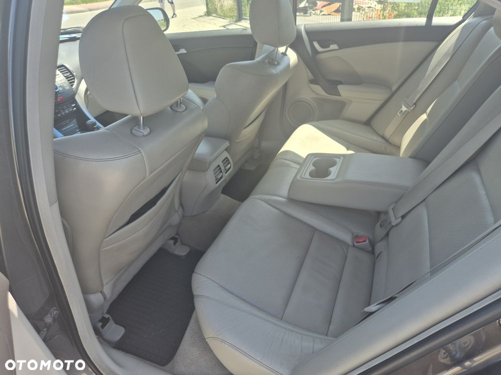 Honda Accord - 7