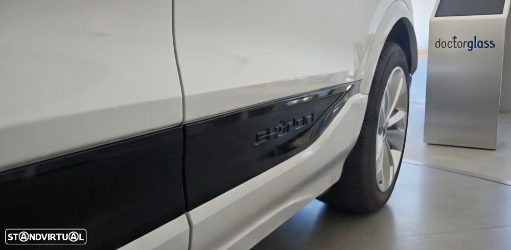 Audi Q6 e-tron quattro - 3