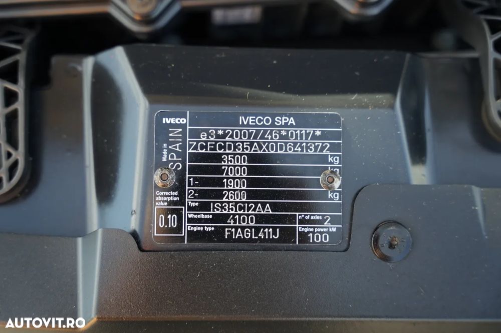 Iveco DAILY 35-140 / 4.3 M CONTAINER / HI-MATIC / TWIN - 37
