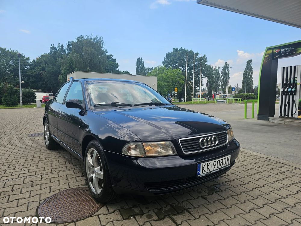 Audi A4 Limousine 1.8 - 1