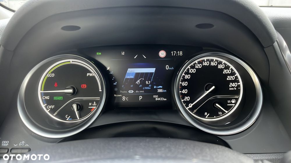 Toyota Camry 2.5 Hybrid Executive CVT - 17